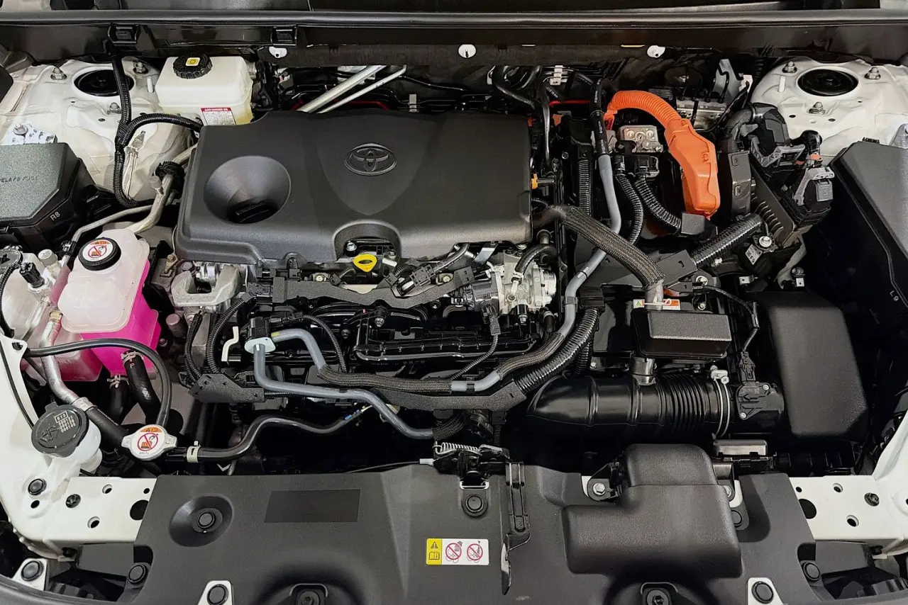 2023 Toyota RAV4 Gallery Image 28