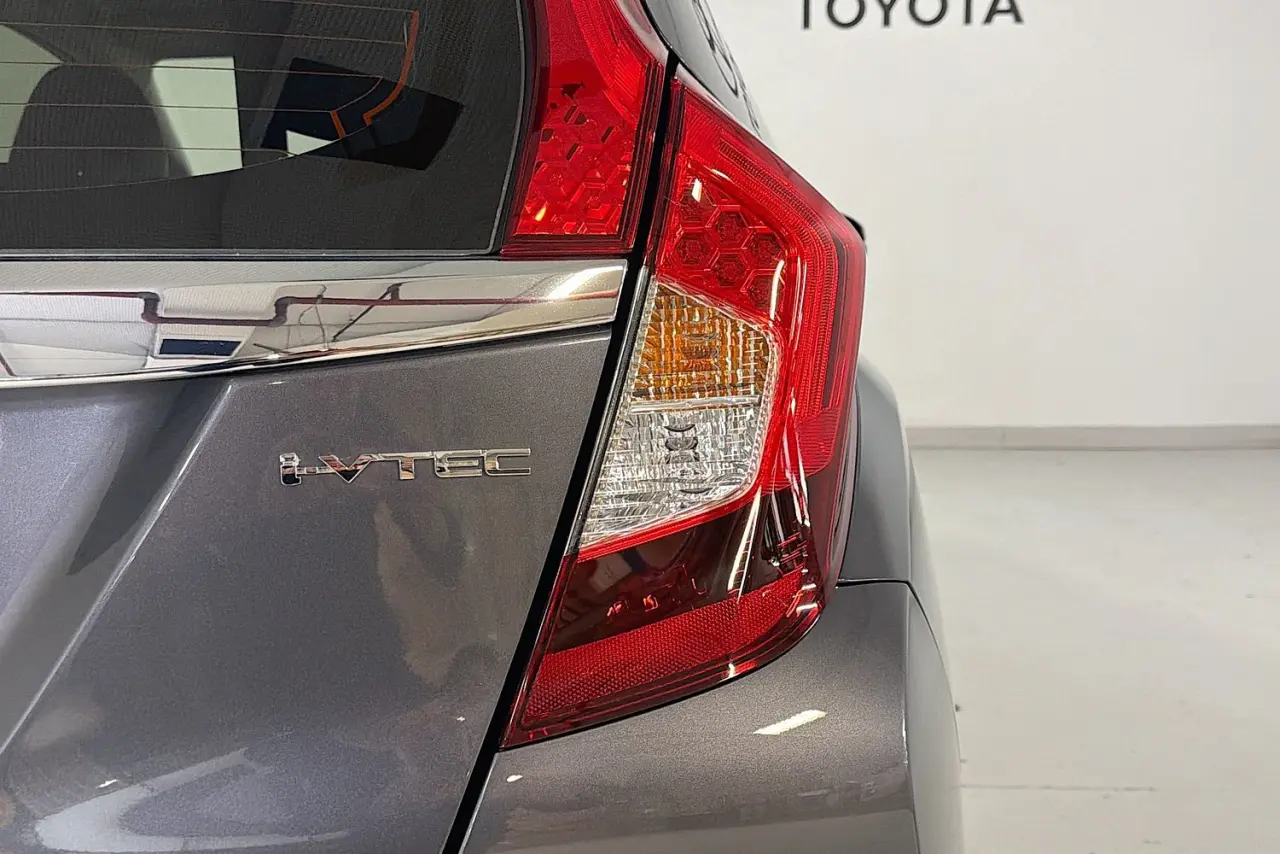 2019 Honda Jazz Gallery Image 9