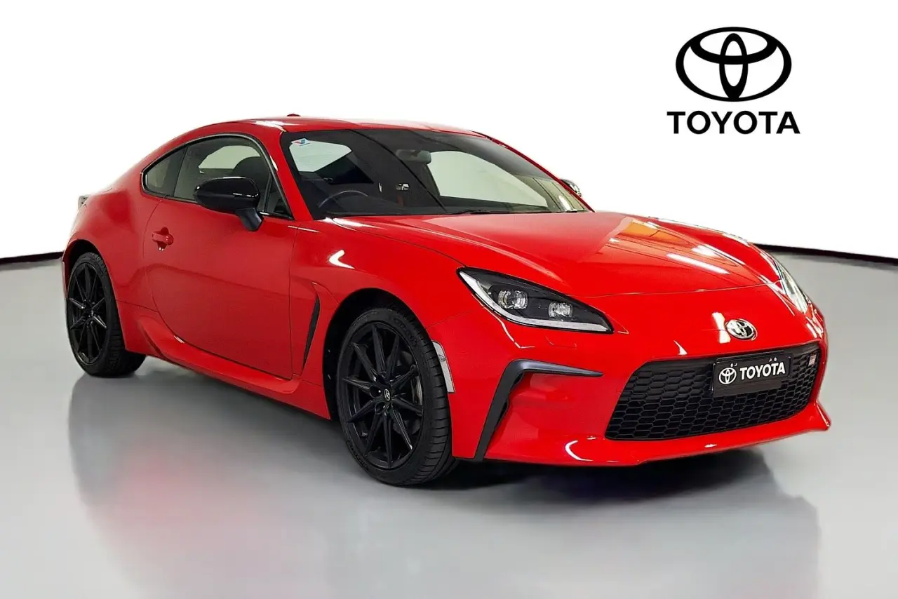 2024 Toyota GR86 Gallery Image 1