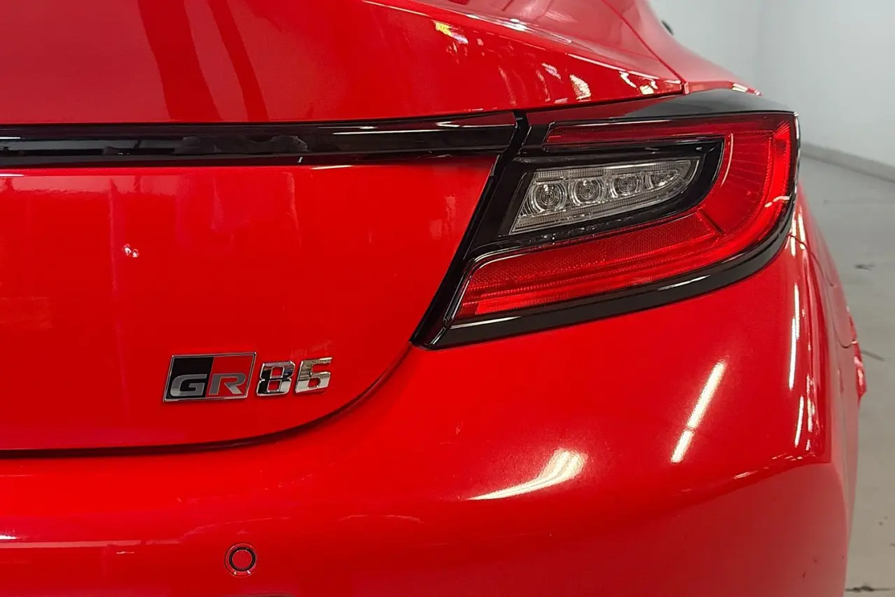 2024 Toyota GR86 Gallery Image 9
