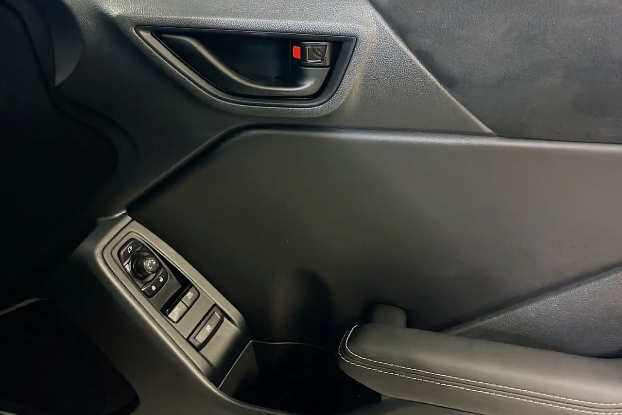 2024 Toyota GR86 Gallery Image 24
