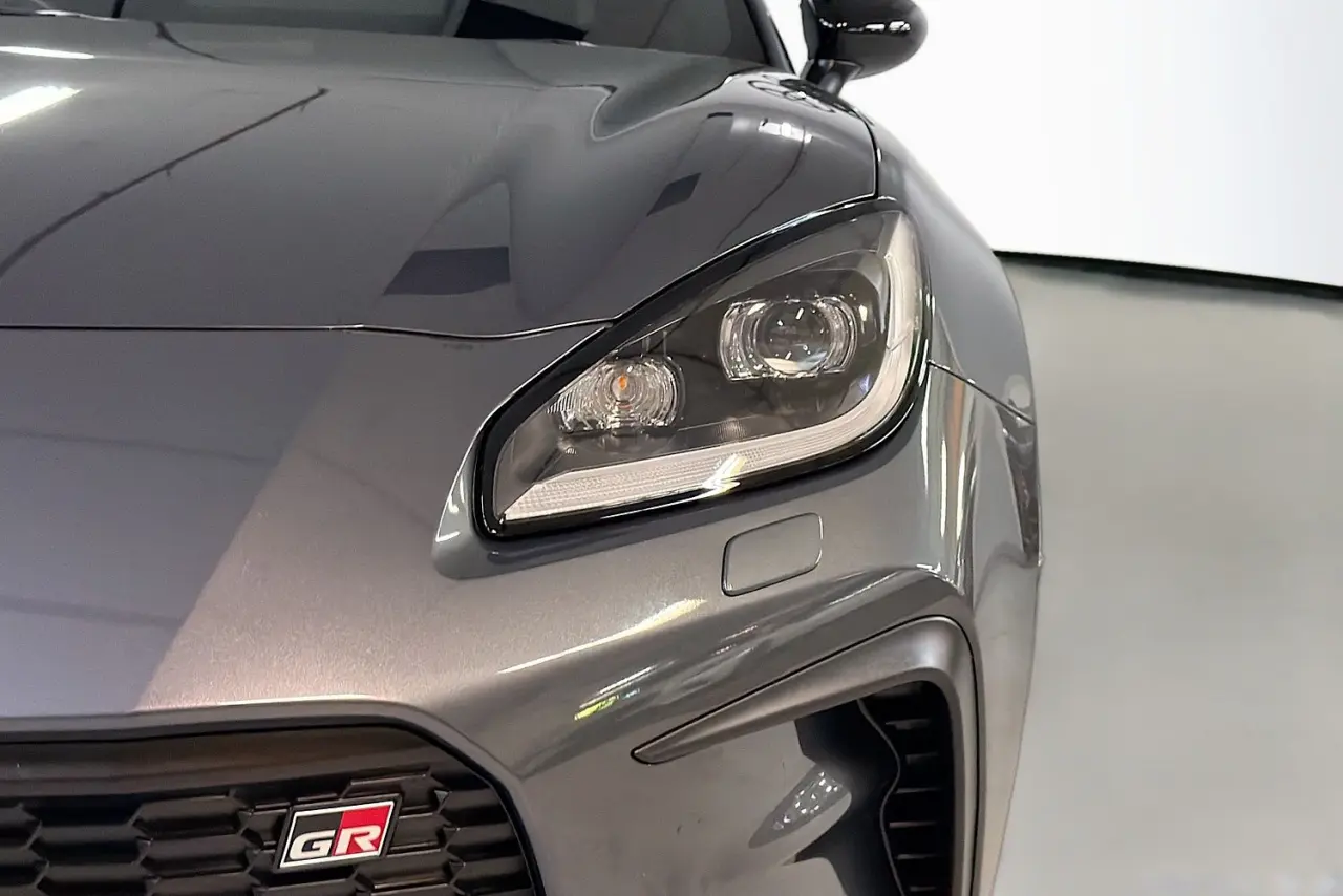 2024 Toyota GR86 Gallery Image 3