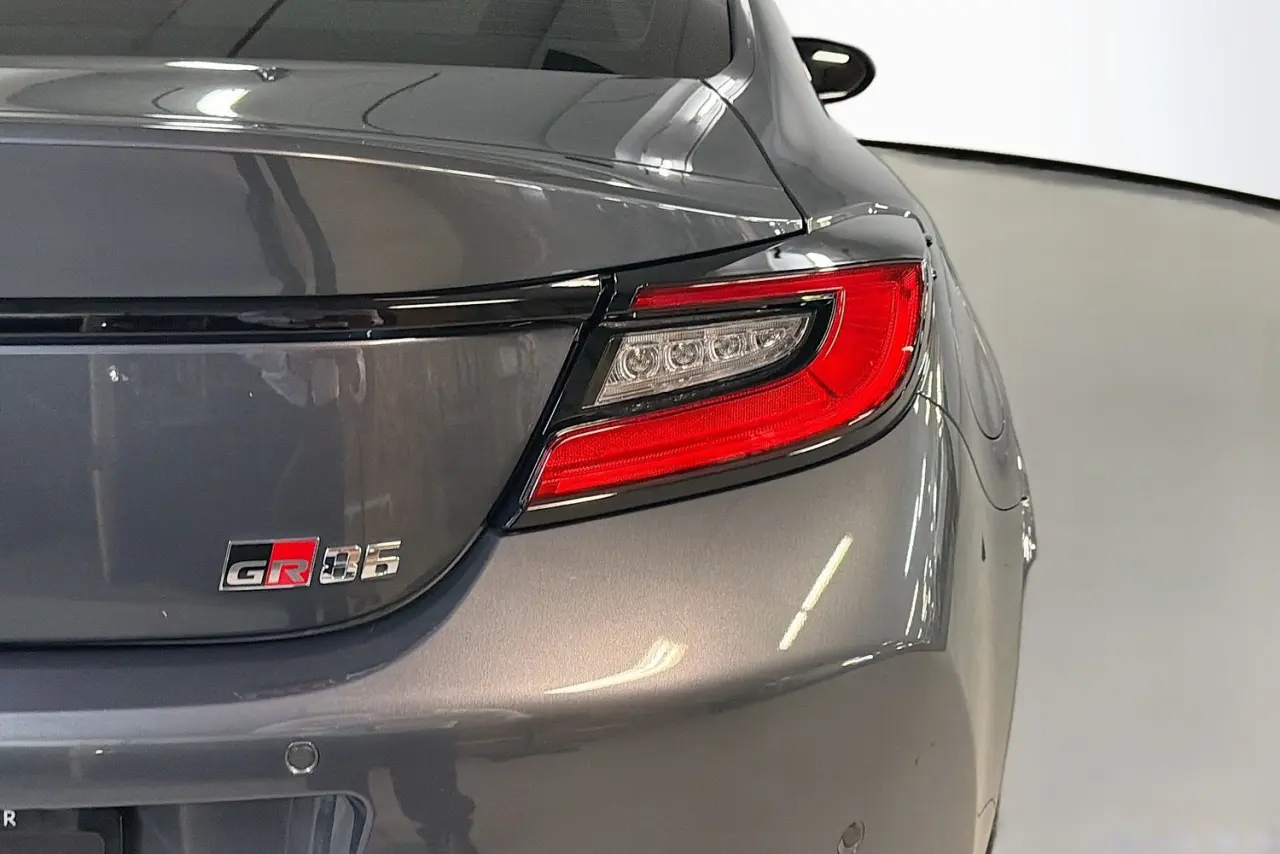 2024 Toyota GR86 Gallery Image 9