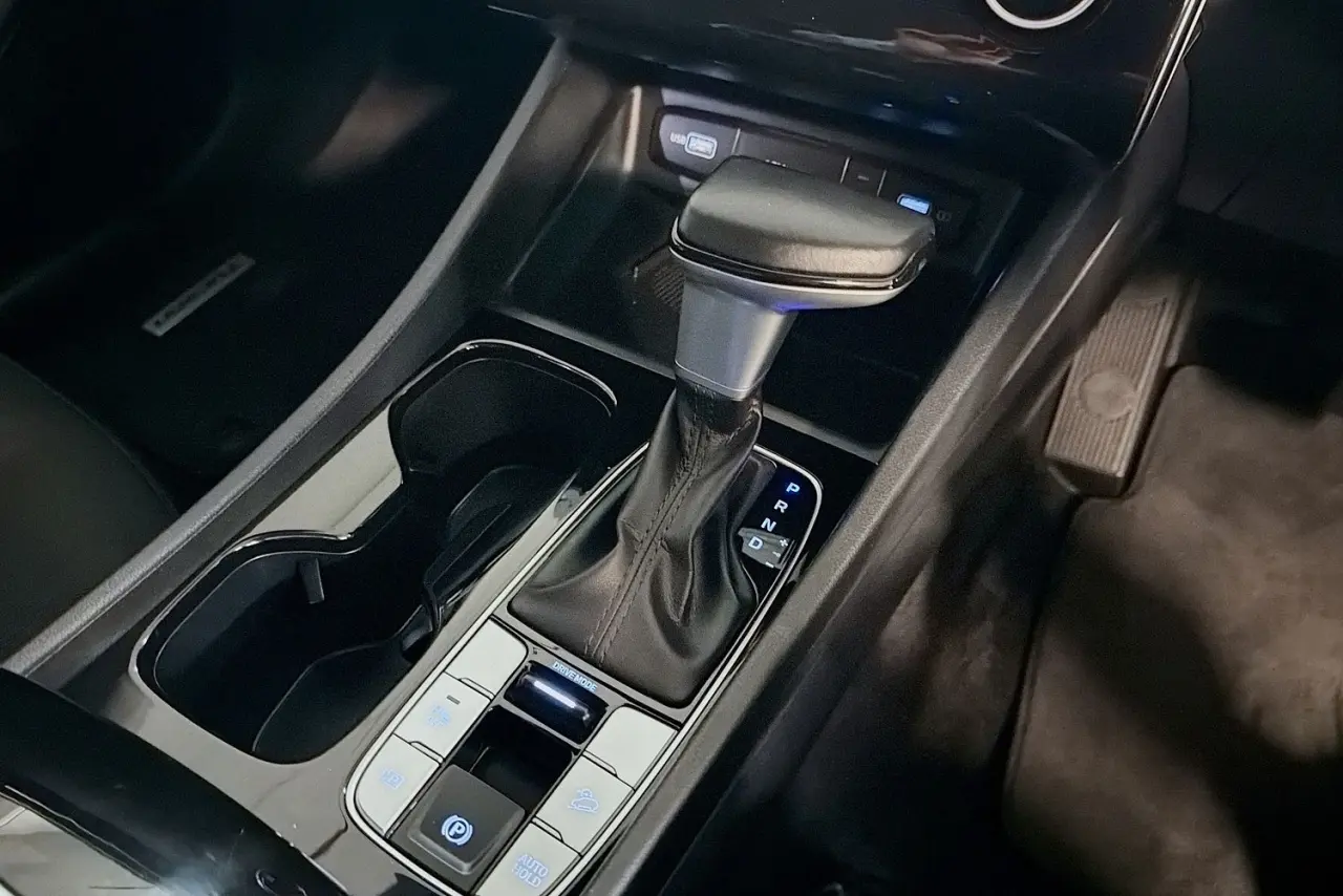 2021 Hyundai Tucson Gallery Image 16