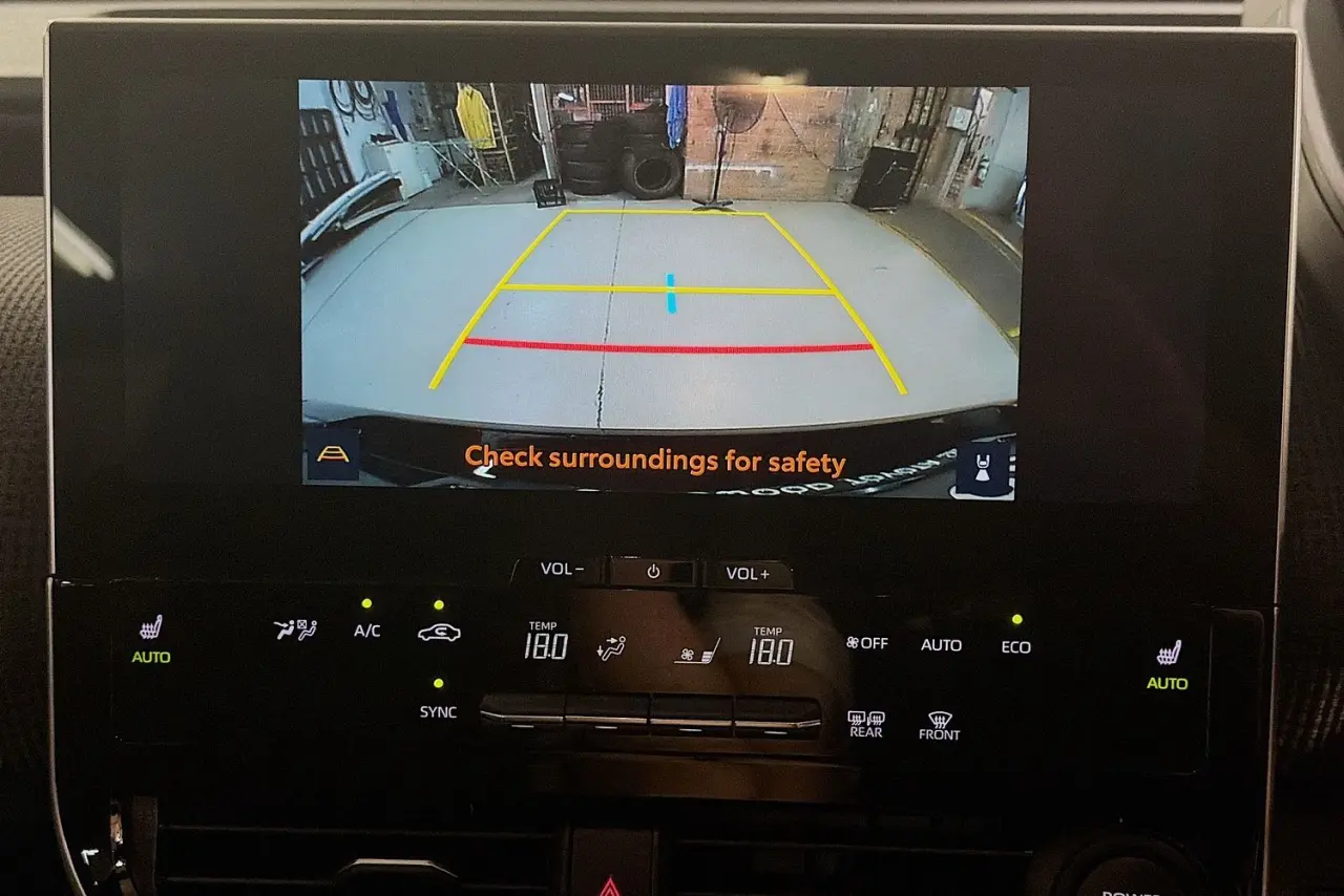 2024 Toyota bZ4X Gallery Image 15