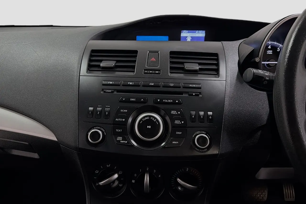 2013 Mazda 3 Gallery Image 15