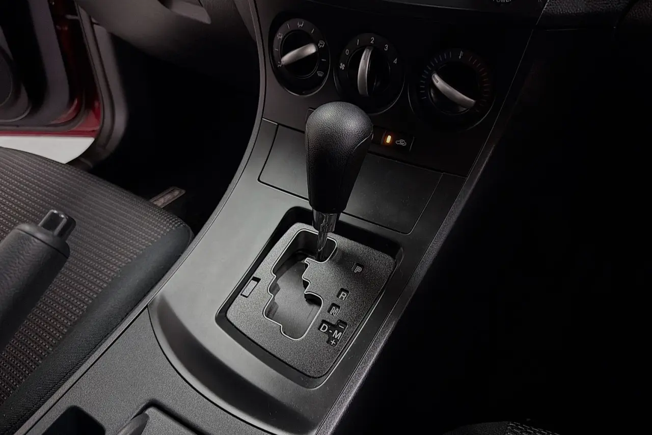 2013 Mazda 3 Gallery Image 16