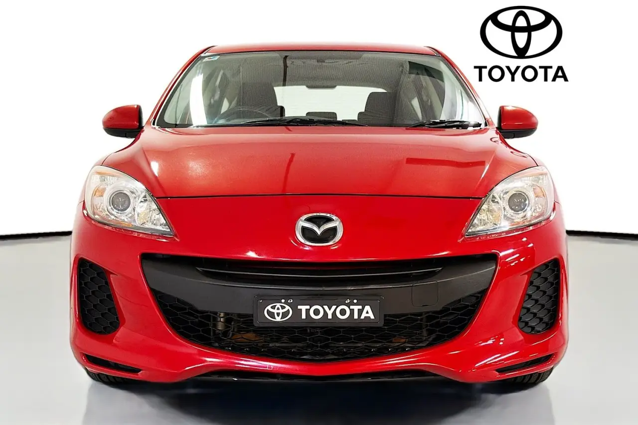 2013 Mazda 3 Gallery Image 2