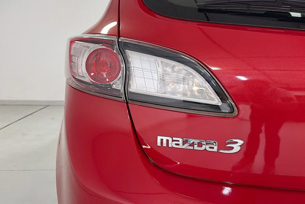 2013 Mazda 3 Gallery Image 8