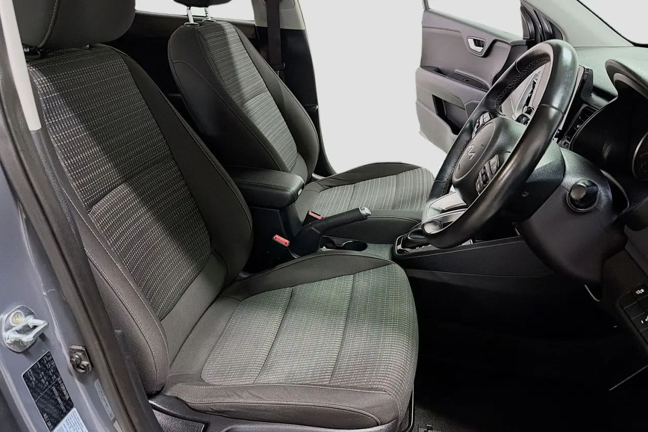 2021 Kia Stonic Gallery Image 13