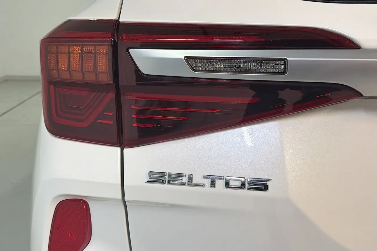 2020 Kia Seltos Gallery Image 8
