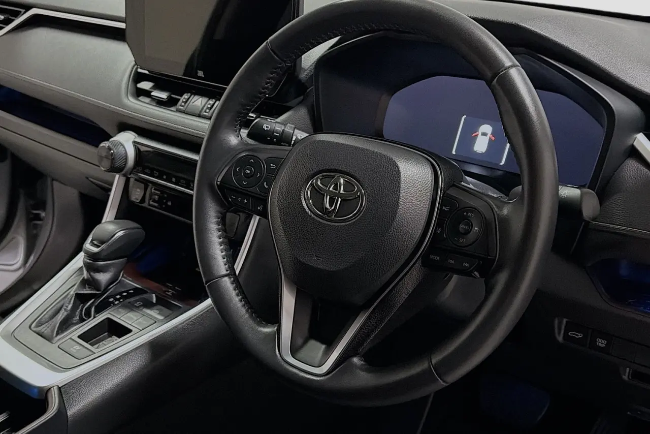 2024 Toyota RAV4 Gallery Image 14