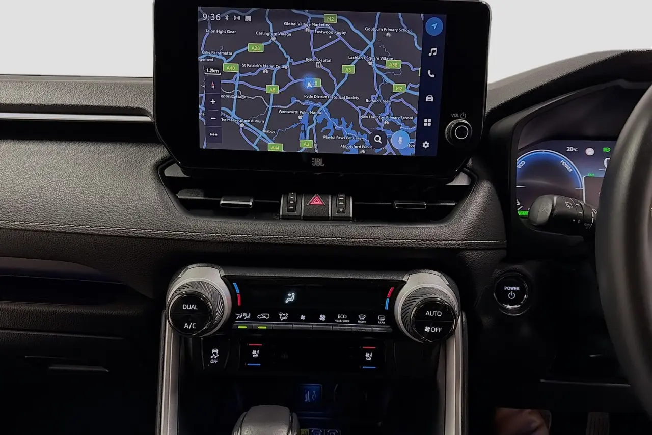 2024 Toyota RAV4 Gallery Image 15