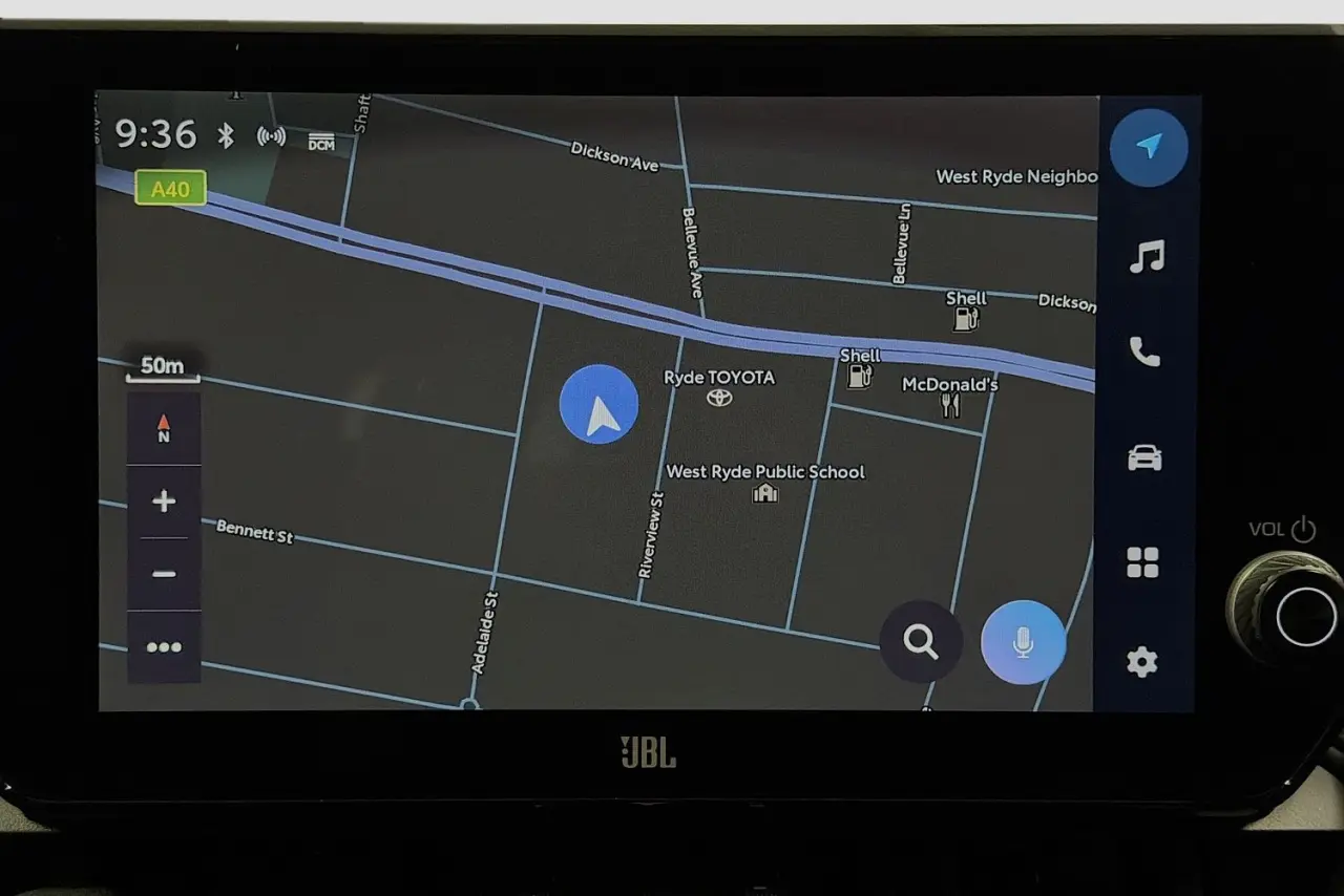 2024 Toyota RAV4 Gallery Image 17