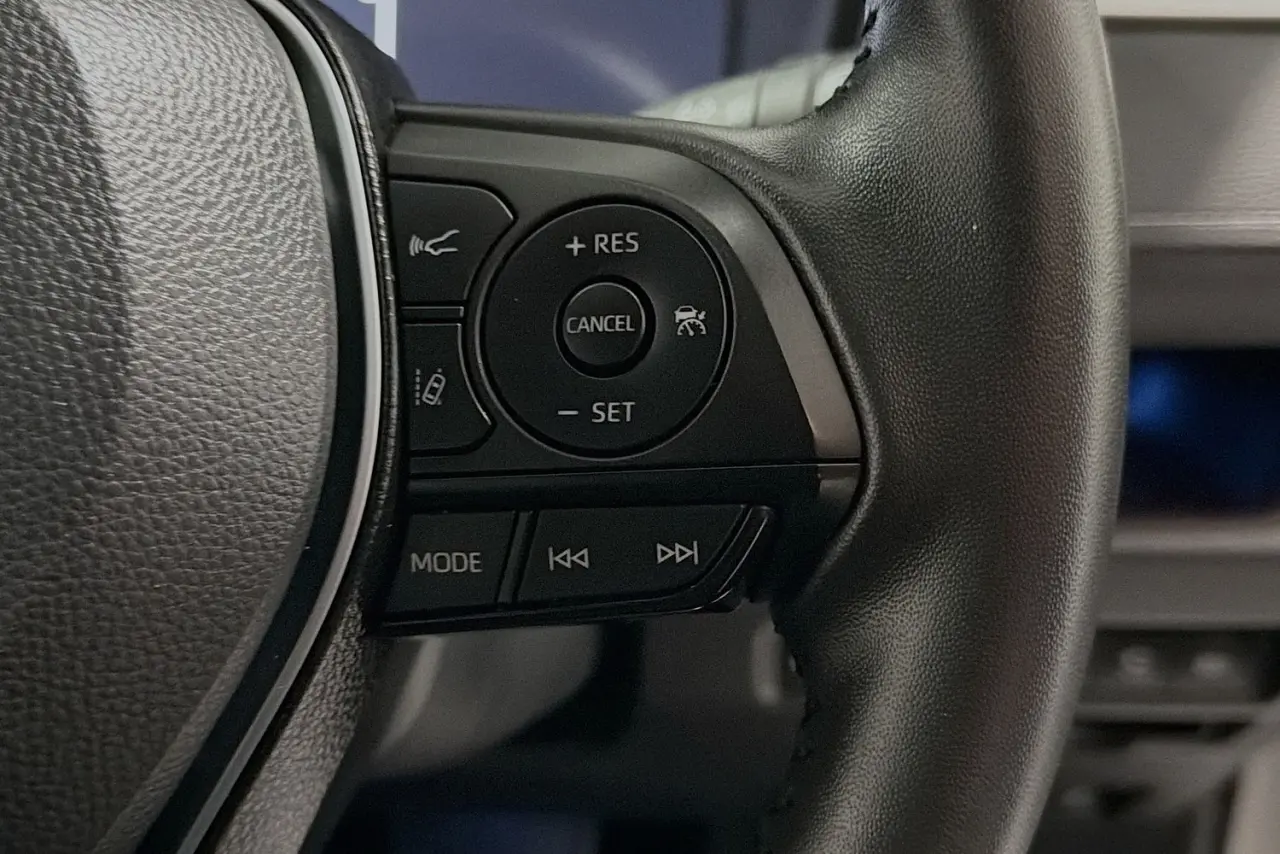 2024 Toyota RAV4 Gallery Image 20