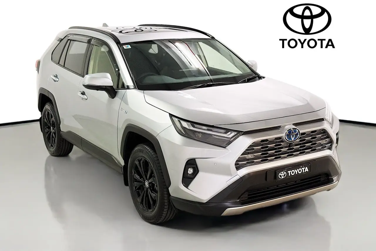 2024 Toyota RAV4 Gallery Image 31