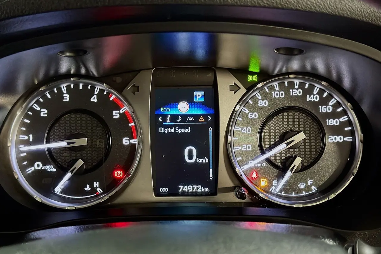 2022 Toyota Hilux Gallery Image 21