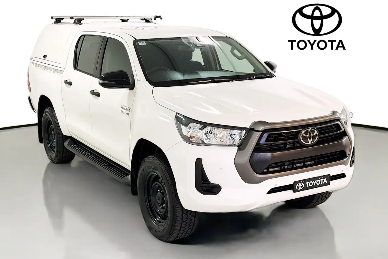 2022 Toyota Hilux Gallery Image 30