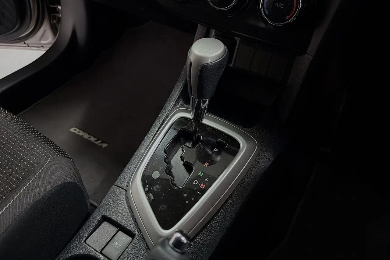 2012 Toyota Corolla Gallery Image 17