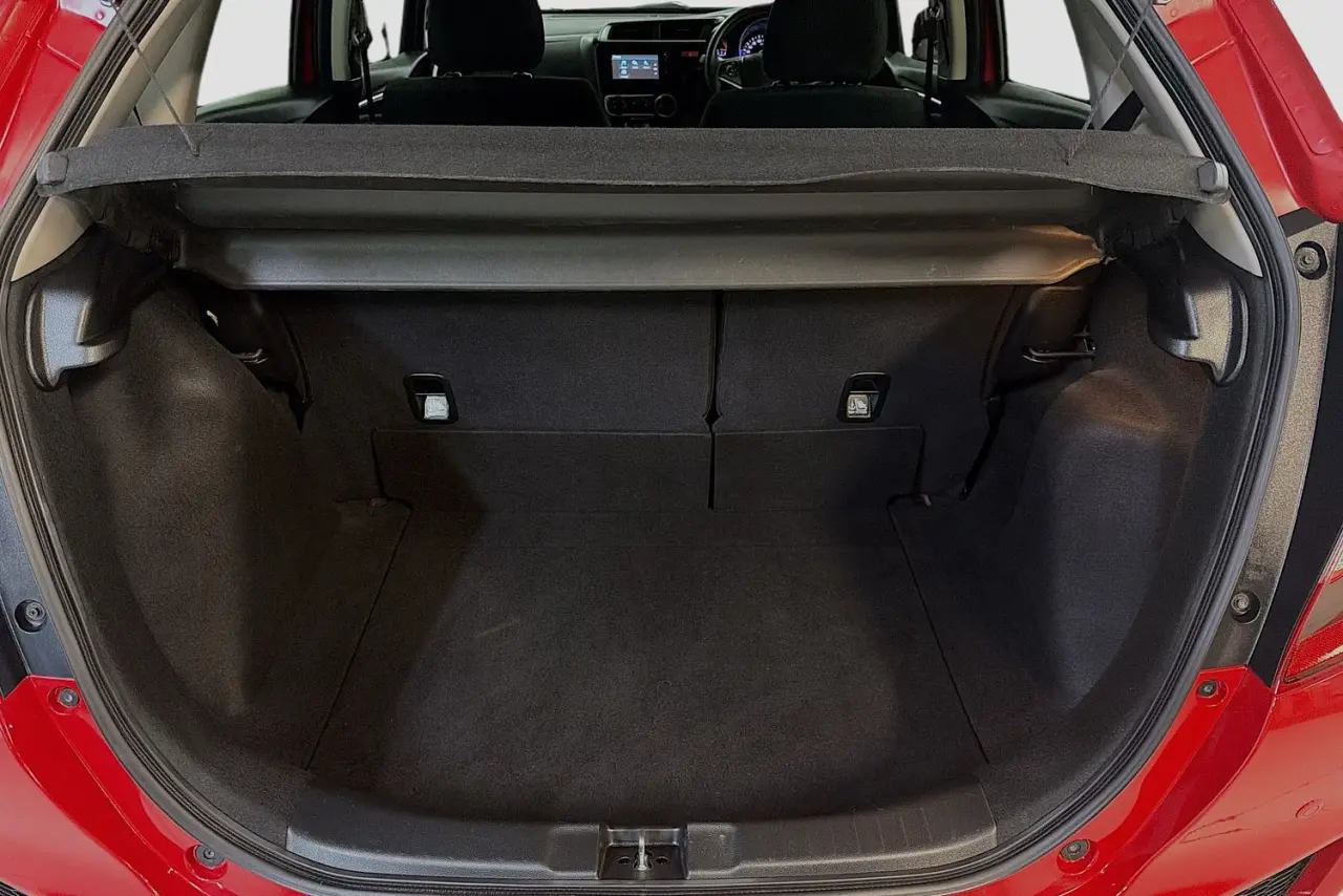 2016 Honda Jazz Gallery Image 25
