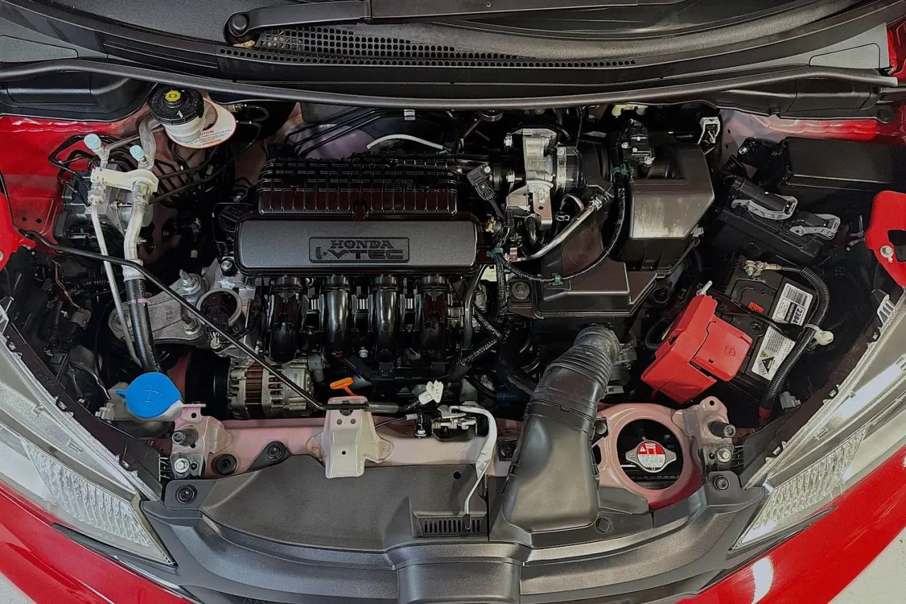 2016 Honda Jazz Gallery Image 27
