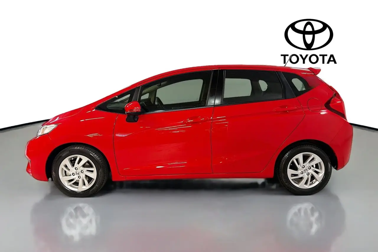 2016 Honda Jazz Gallery Image 5