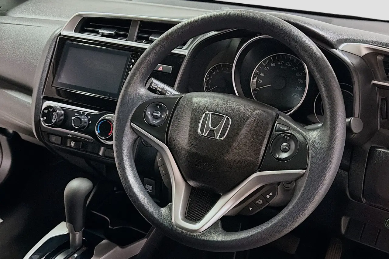 2020 Honda Jazz Gallery Image 14