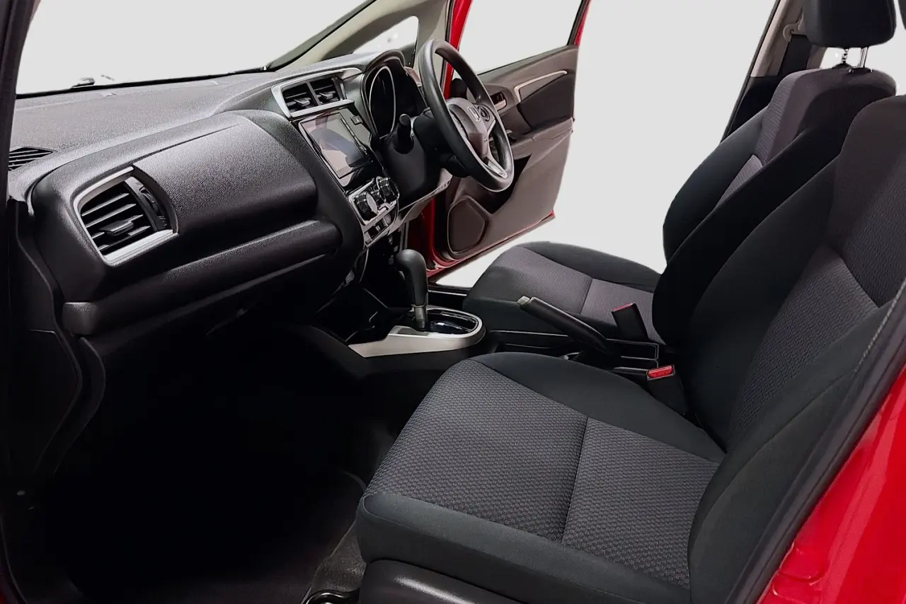 2020 Honda Jazz Gallery Image 24