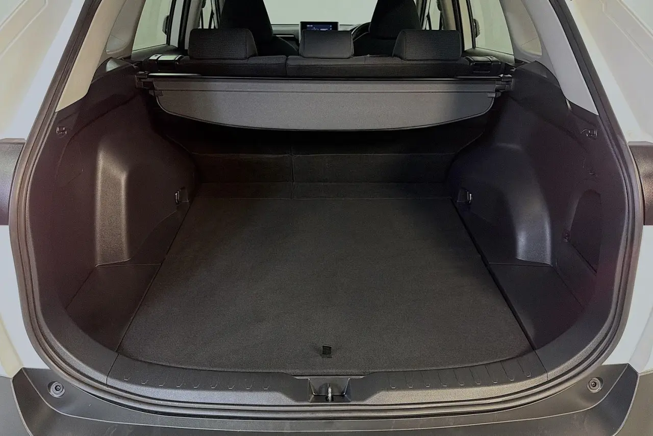 2025 Toyota RAV4 Gallery Image 25