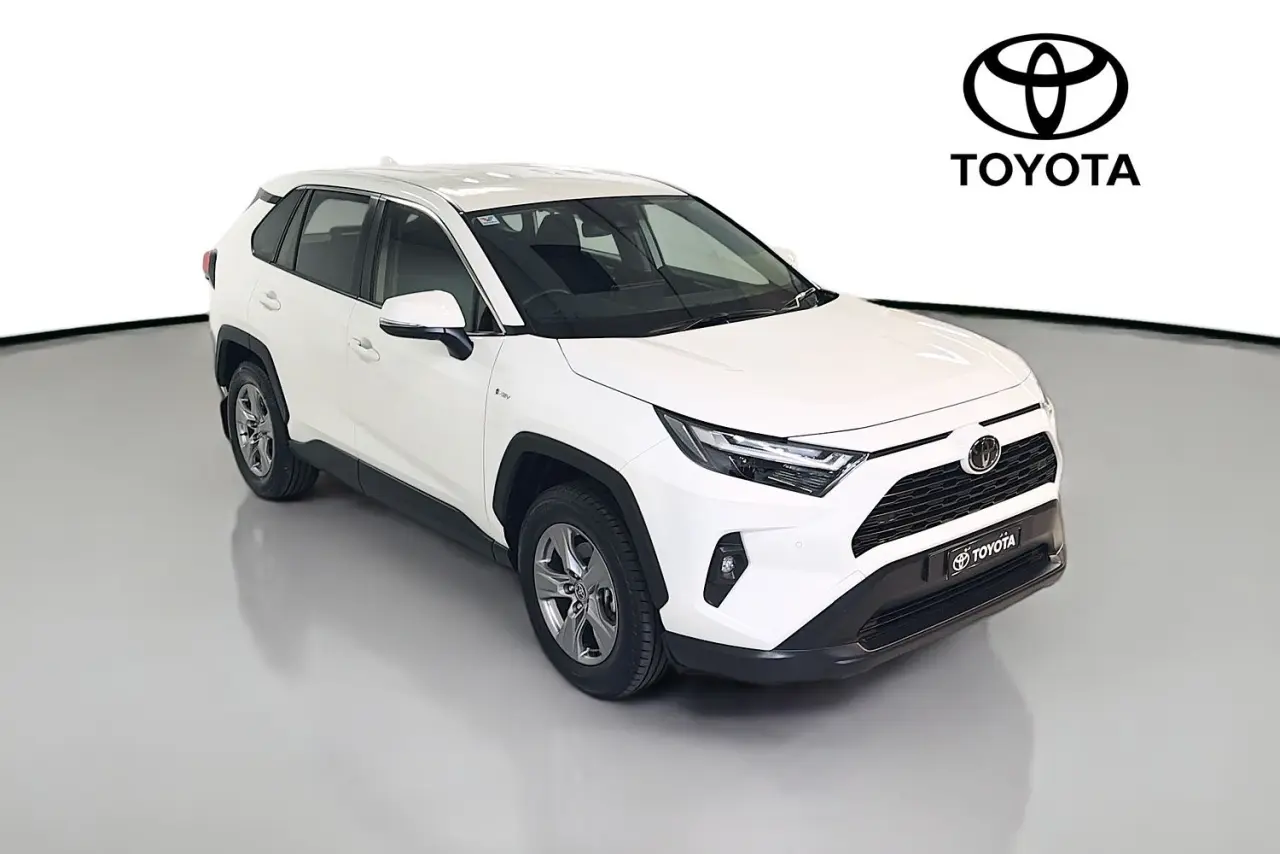 2025 Toyota RAV4 Gallery Image 29