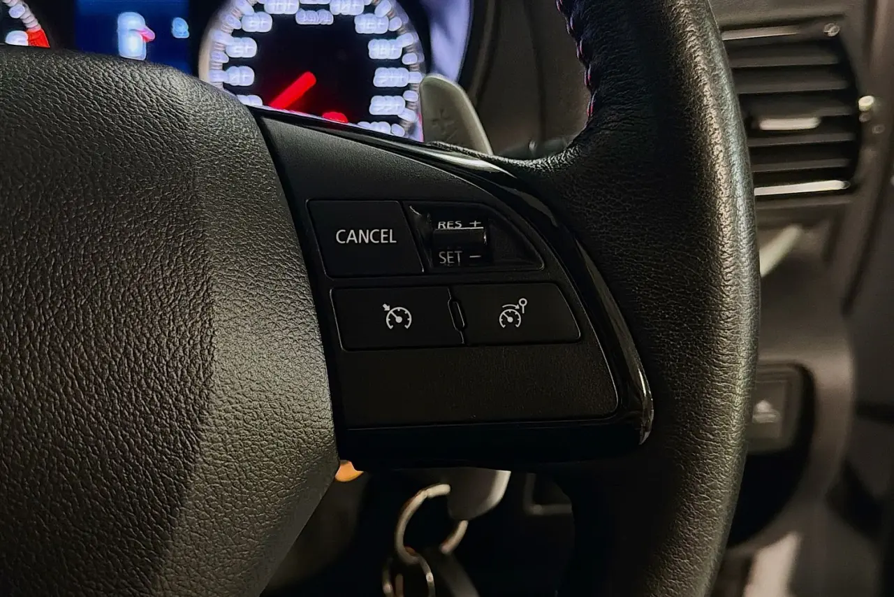 2022 Mitsubishi Eclipse Cross Gallery Image 18