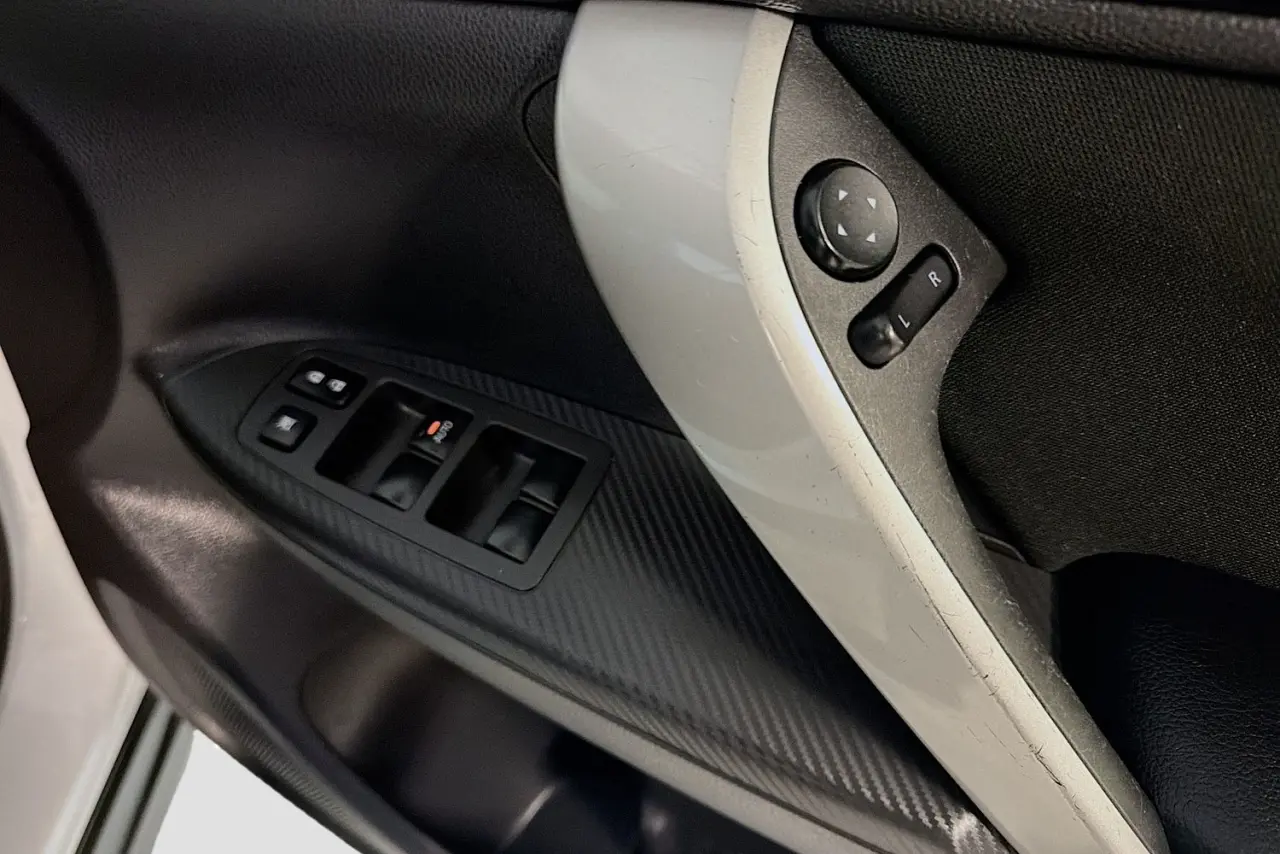 2022 Mitsubishi Eclipse Cross Gallery Image 22