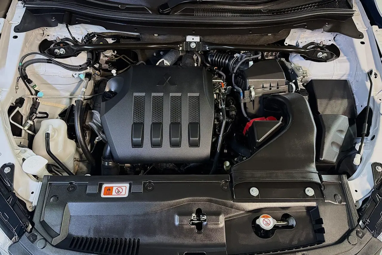 2022 Mitsubishi Eclipse Cross Gallery Image 27