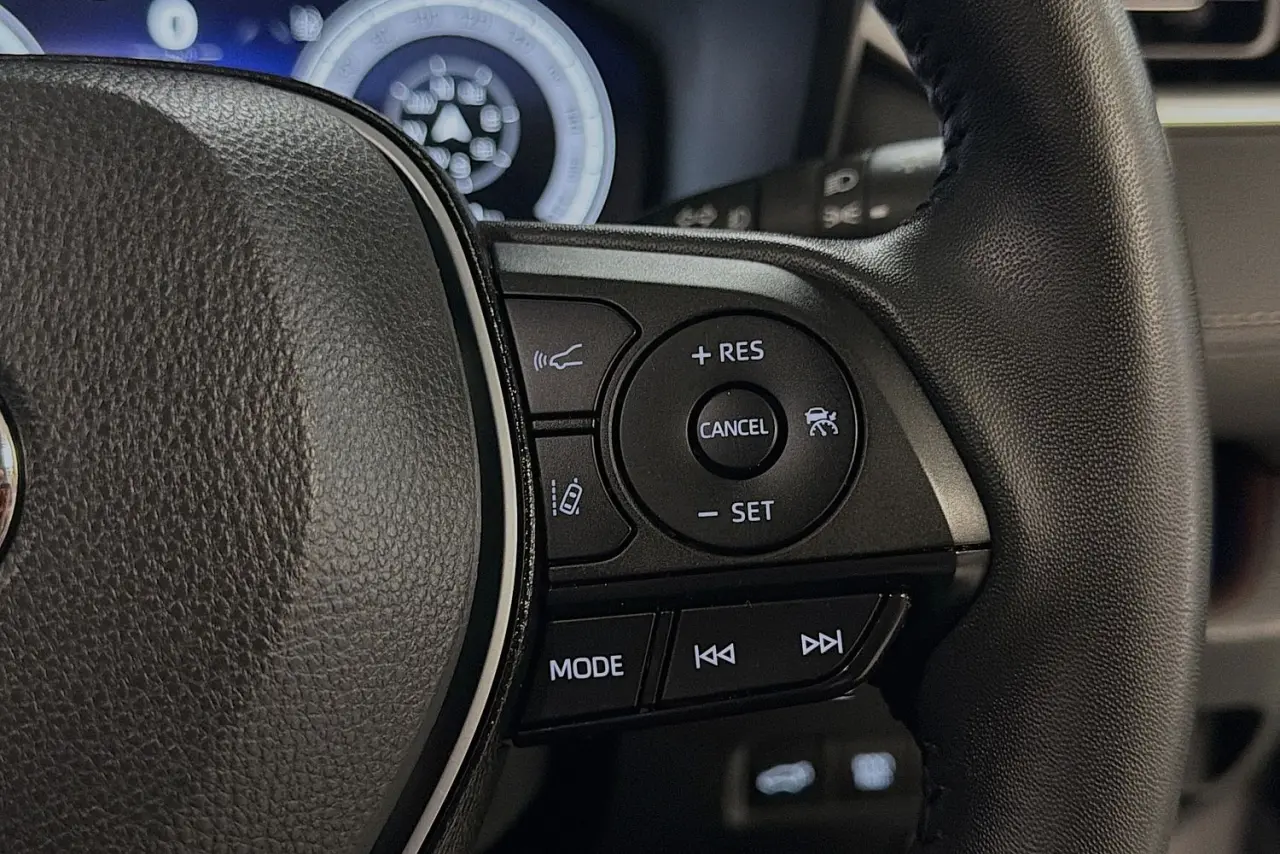 2024 Toyota RAV4 Gallery Image 20