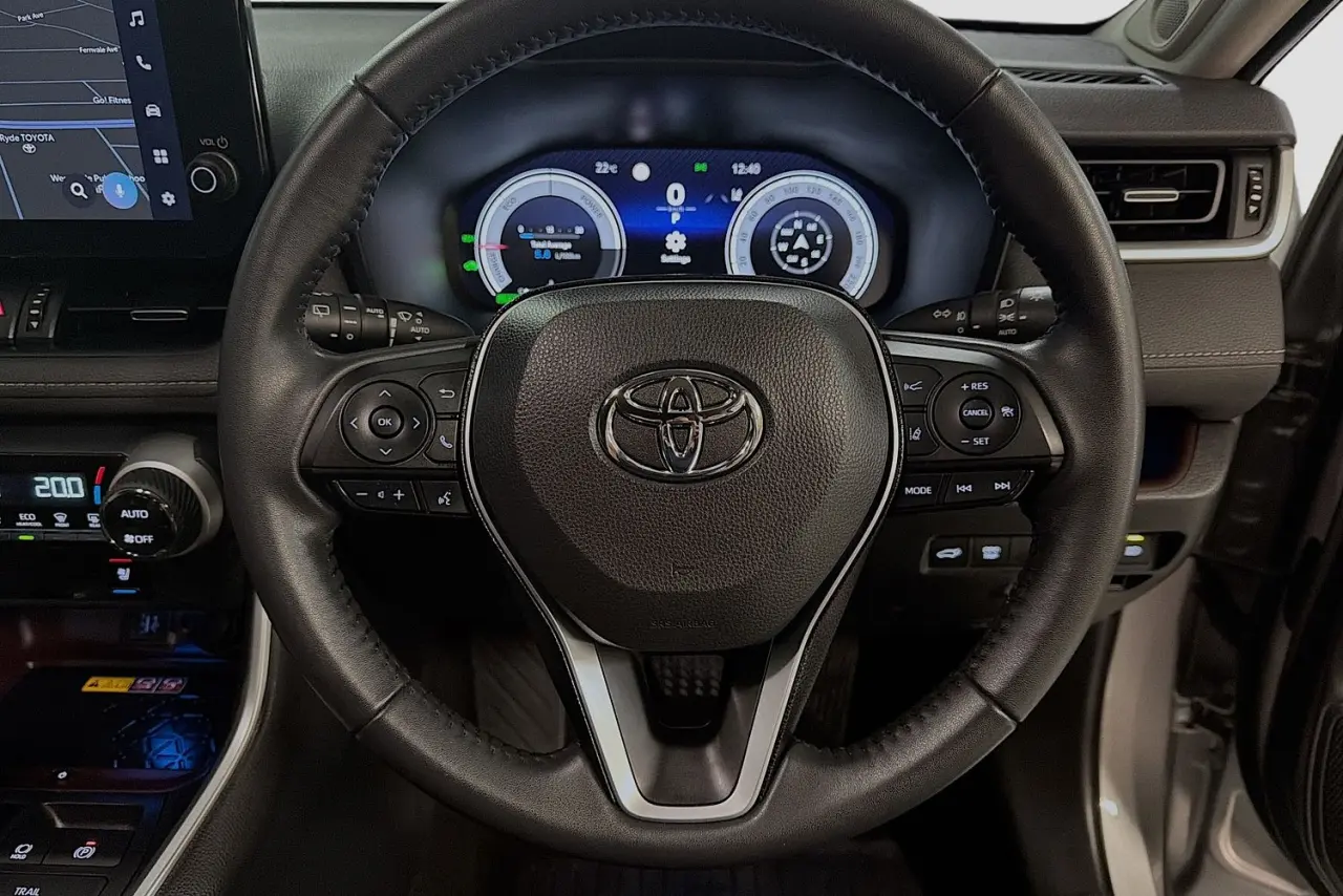 2024 Toyota RAV4 Gallery Image 21