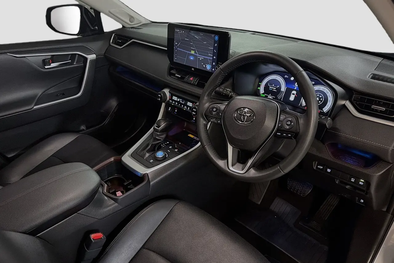 2024 Toyota RAV4 Gallery Image 23