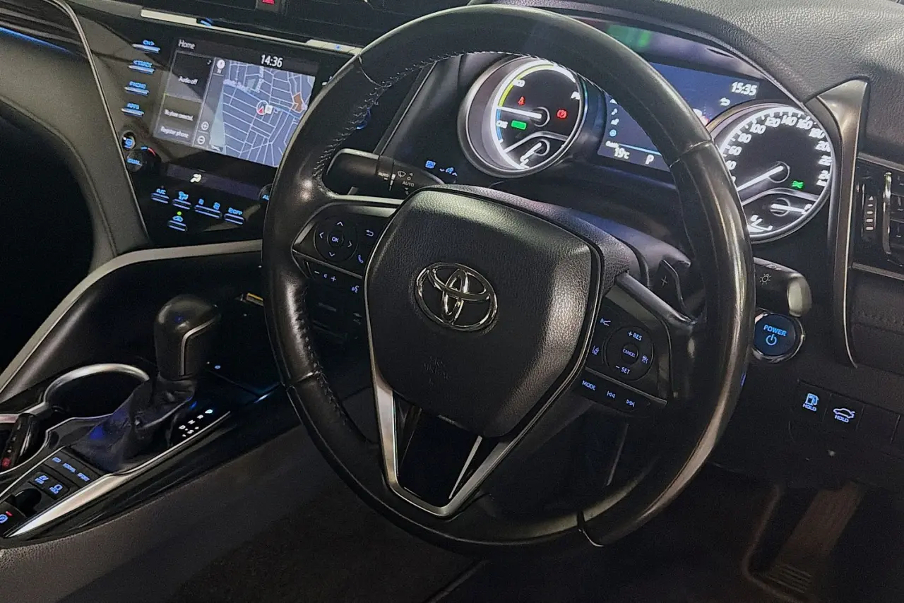 2020 Toyota Camry Gallery Image 14