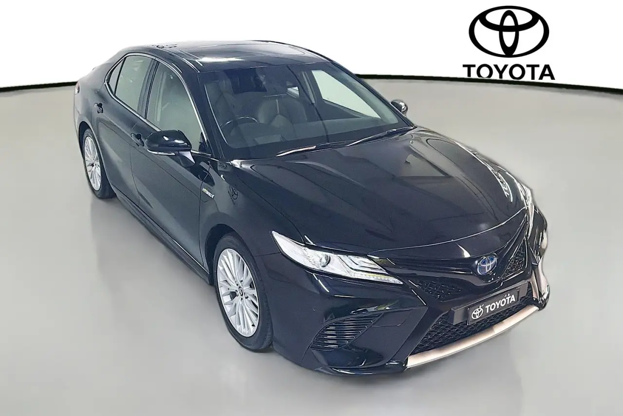 2020 Toyota Camry Gallery Image 31