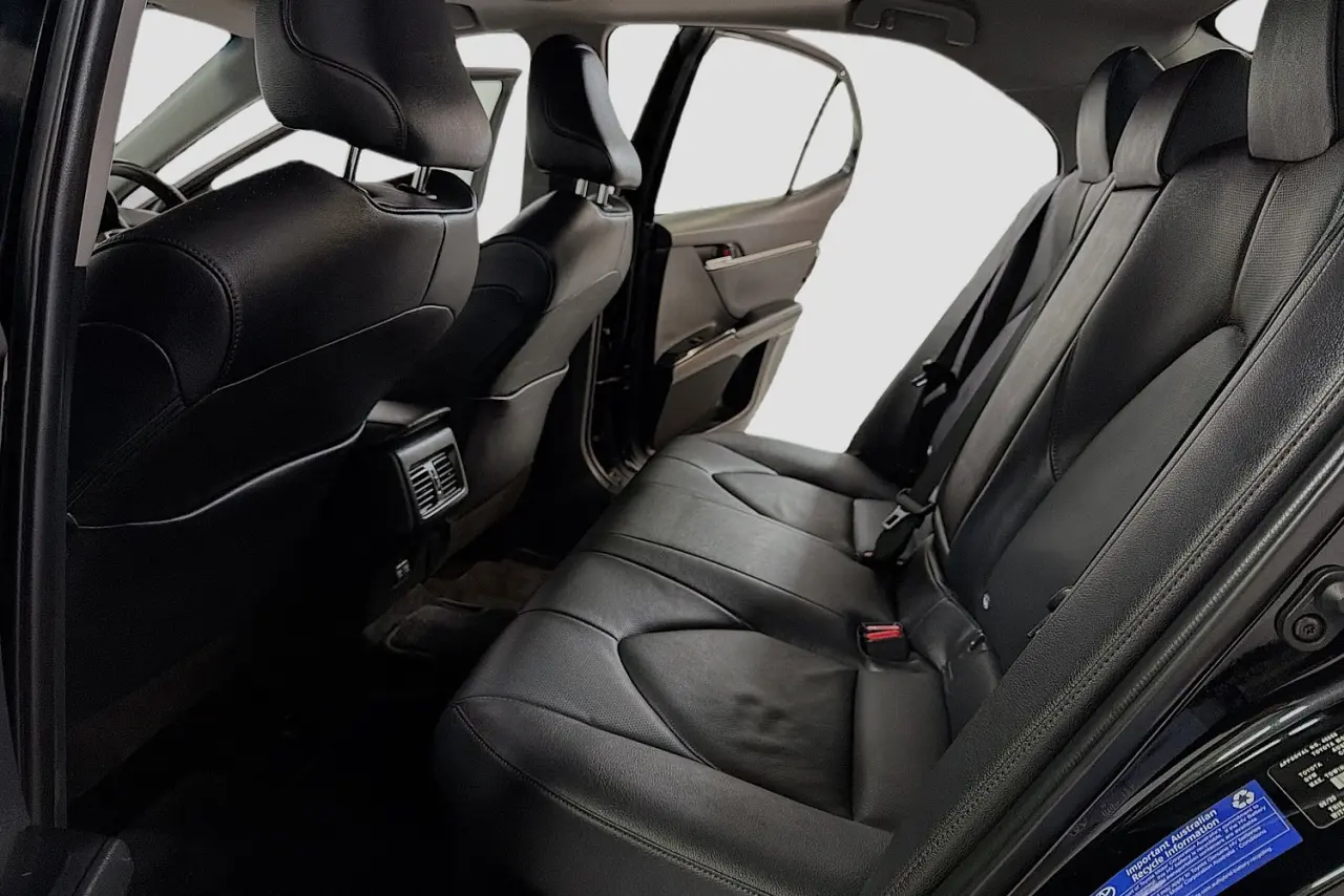 2020 Toyota Camry Gallery Image 26