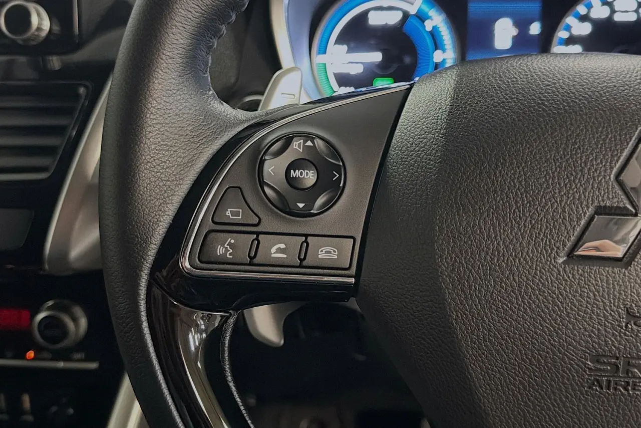 2022 Mitsubishi Eclipse Cross Gallery Image 17