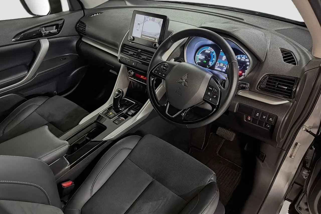 2022 Mitsubishi Eclipse Cross Gallery Image 21