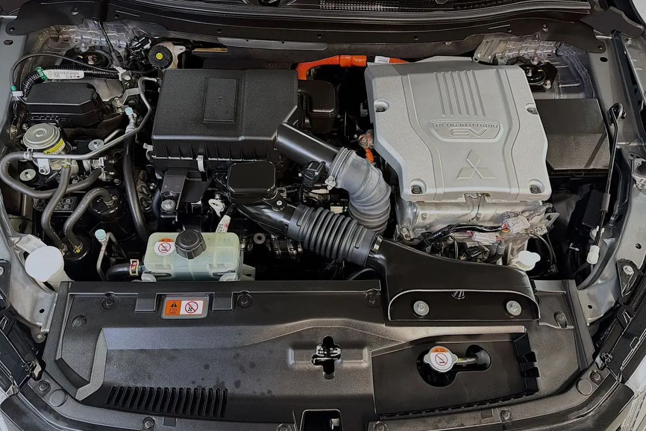 2022 Mitsubishi Eclipse Cross Gallery Image 27
