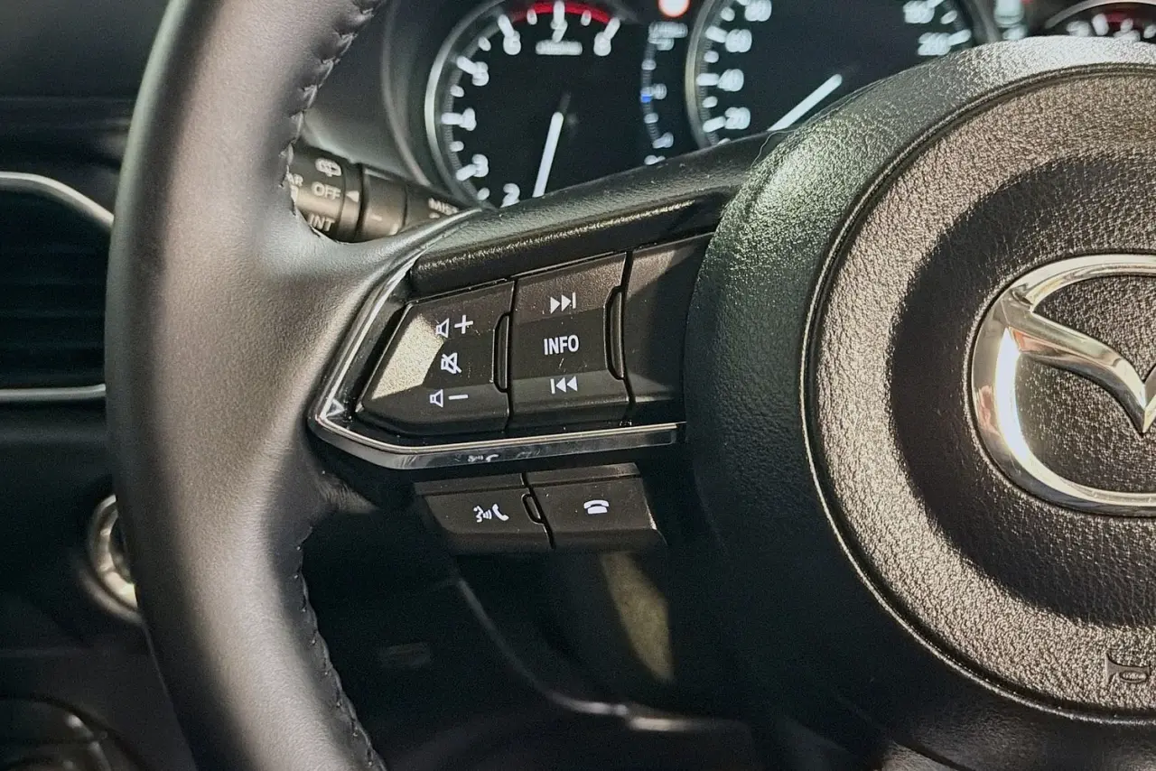 2025 Mazda CX-5 Gallery Image 18