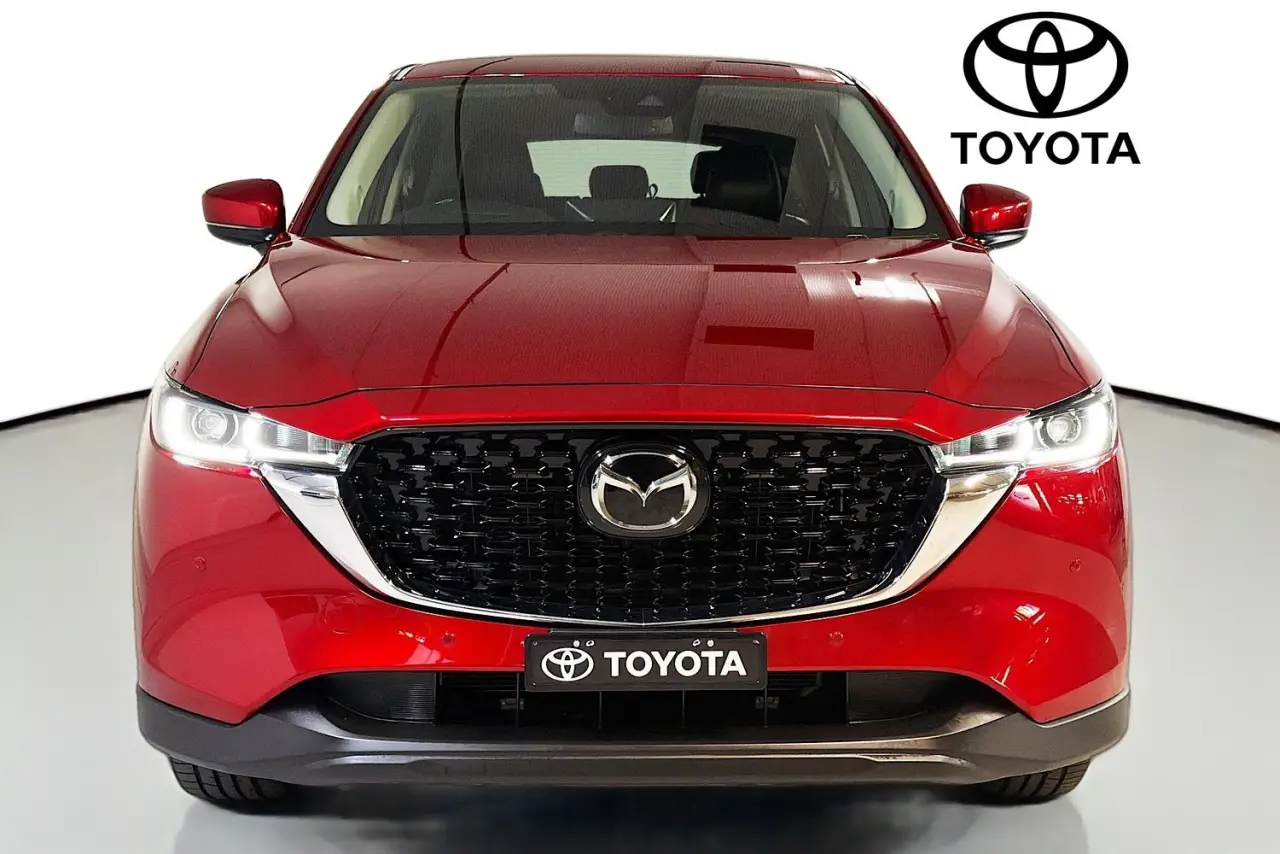2025 Mazda CX-5 Gallery Image 2