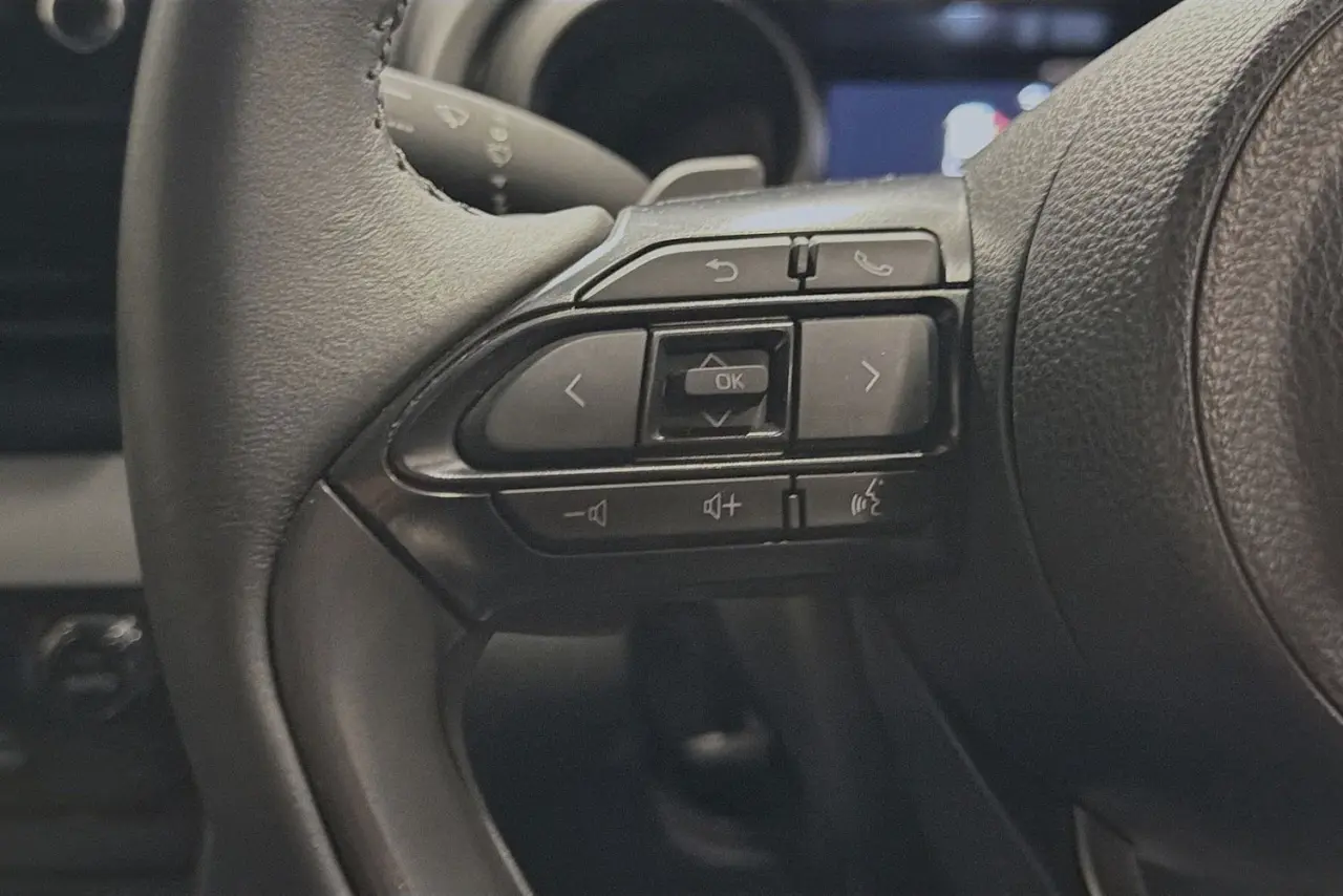 2023 Toyota Yaris Cross Gallery Image 18