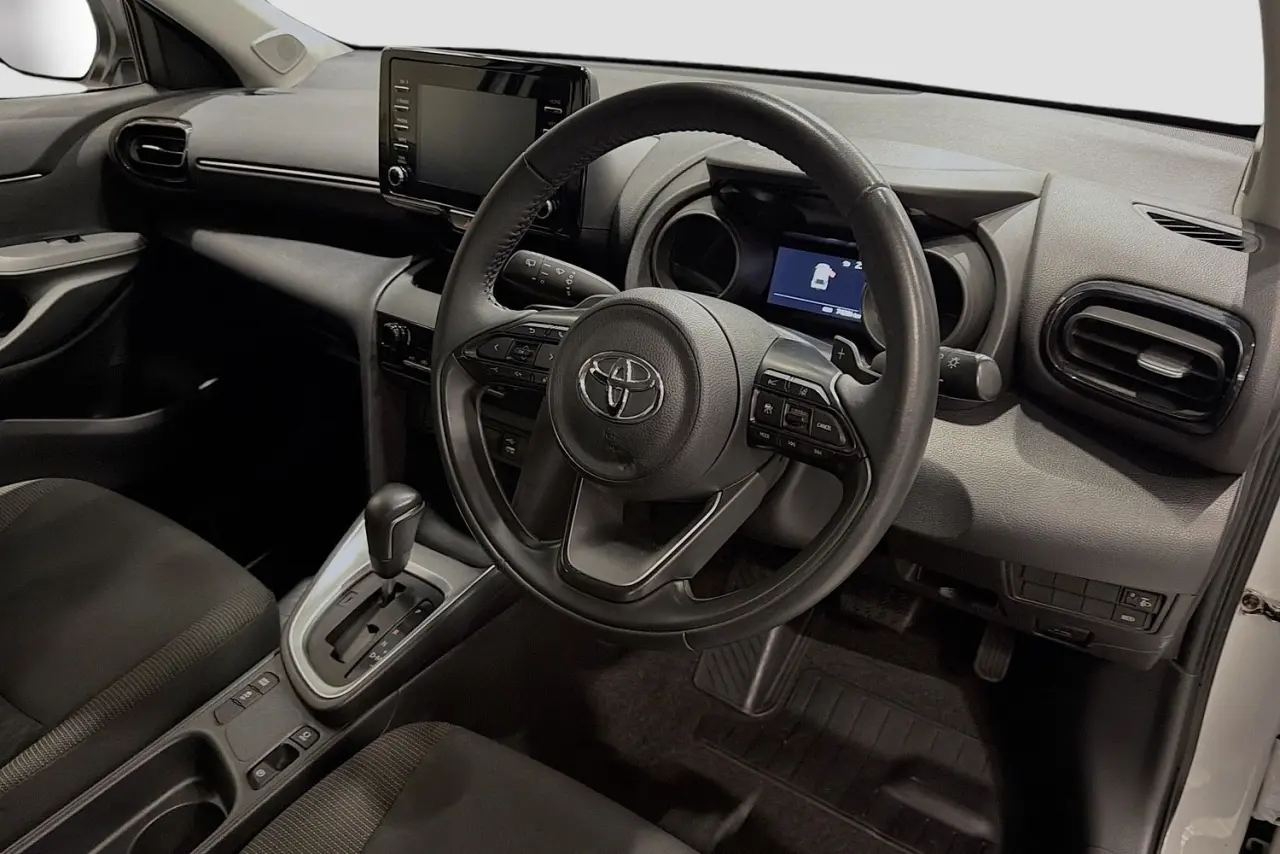 2023 Toyota Yaris Cross Gallery Image 22