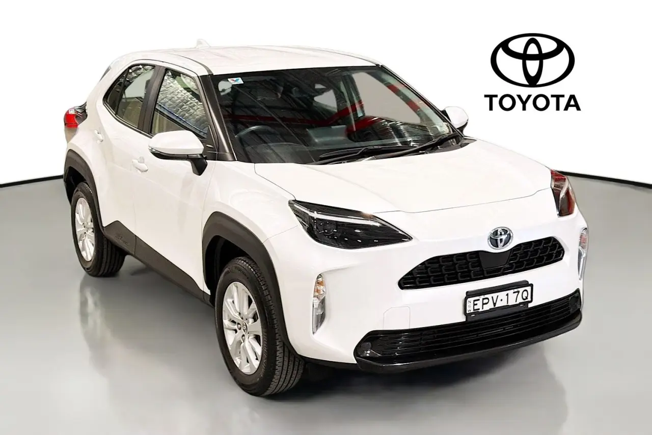 2023 Toyota Yaris Cross Gallery Image 29