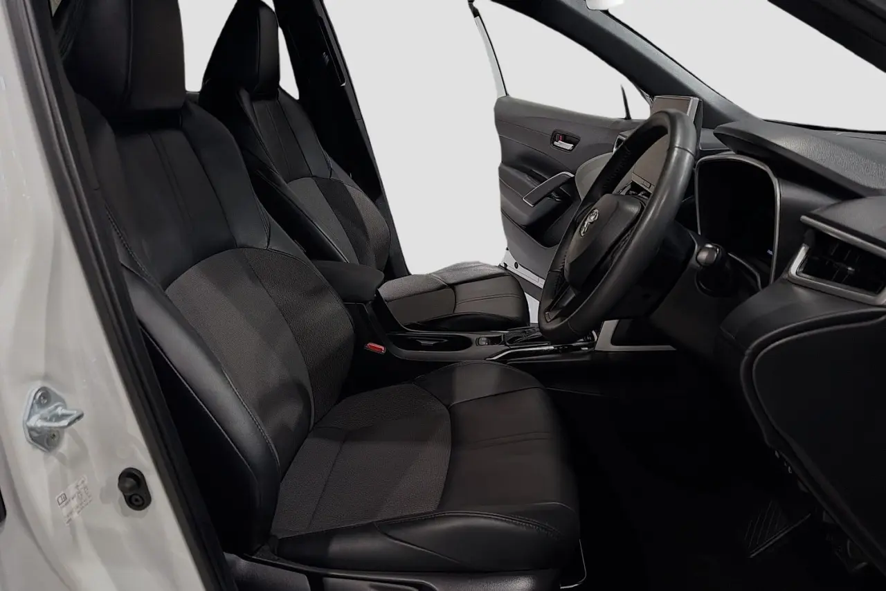 2023 Toyota Corolla Cross Gallery Image 13