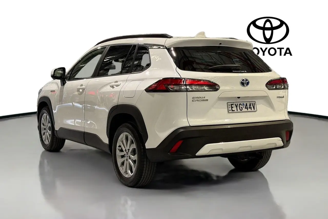 2023 Toyota Corolla Cross Gallery Image 6