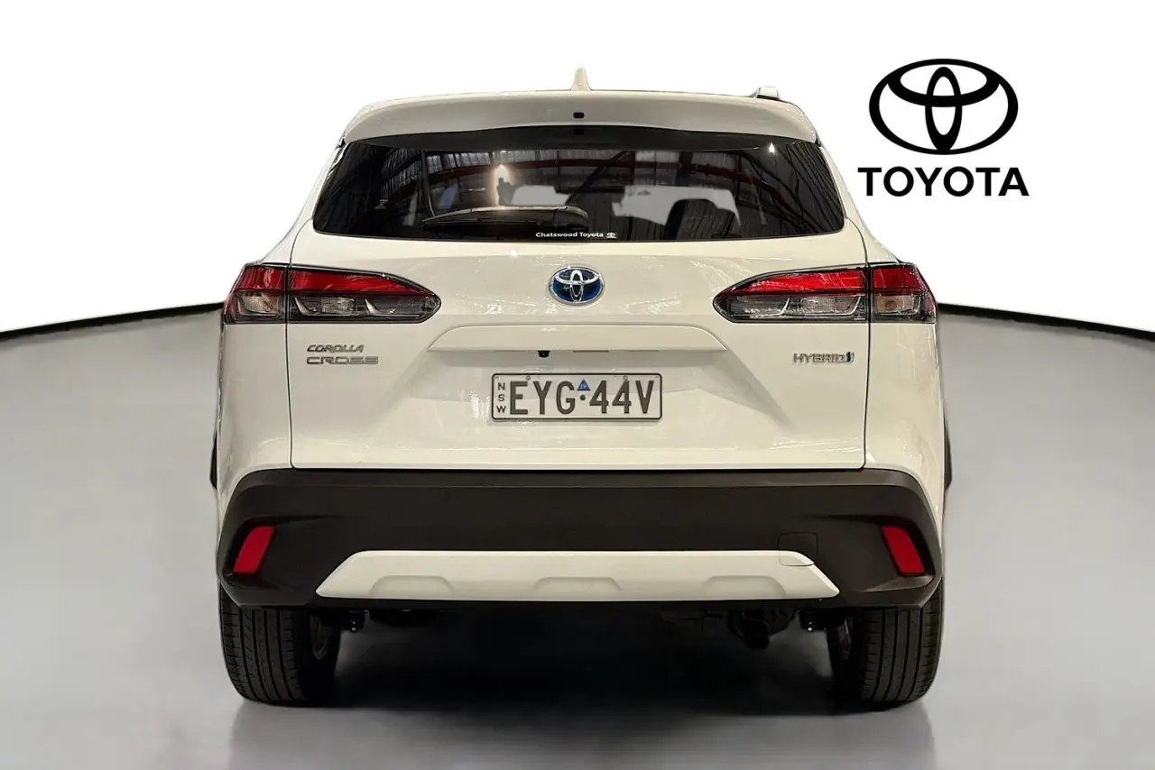 2023 Toyota Corolla Cross Gallery Image 7